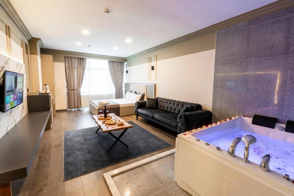 Royal Luxury Hotels Suites Κωνσταντινούπολη Εξωτερικό φωτογραφία